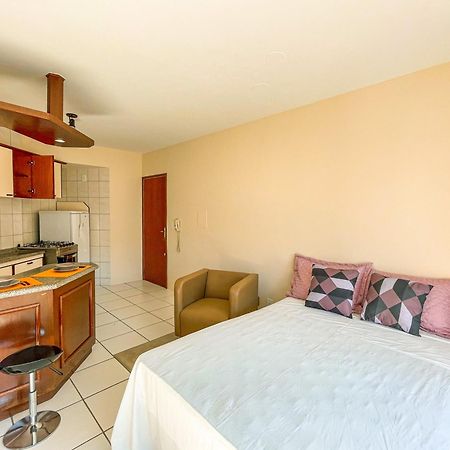 Studio No Centro: Piscina, Academia E Garagem N209 Florianópolis 外观 照片